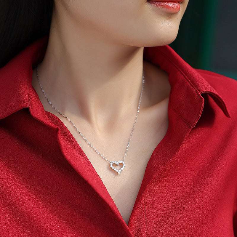 The Heart Moissanite Pendant Necklace OUESTBEAUTY